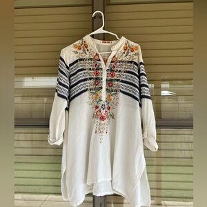 Johnny Was Embroidered Tunic Blouse